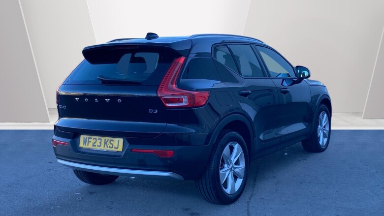 Volvo XC40 2.0 B3P Core 5dr Auto Petrol Estate